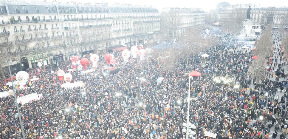 Mobilização histórica contra a reforma previdenciária na França: o que virá a seguir?