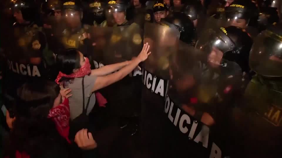 Peru: A segunda onda vai pela cabeça de Boluarte