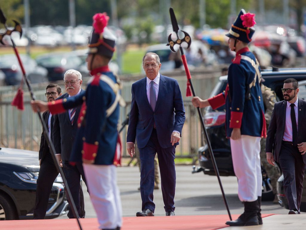 Lula se rende à agressão russa na Ucrânia