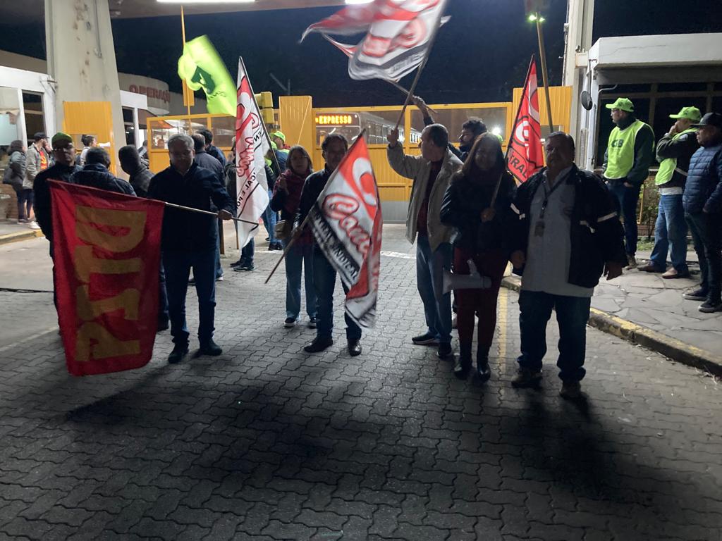 RS: Trabalhadores da Carris entram em greve contra a privatização da empresa