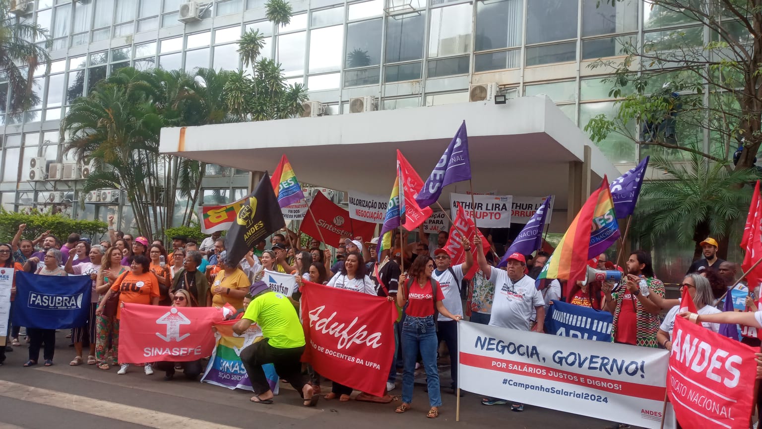 Servidores públicos federais realizam Jornada de Lutas nos dias 7 e 8/11