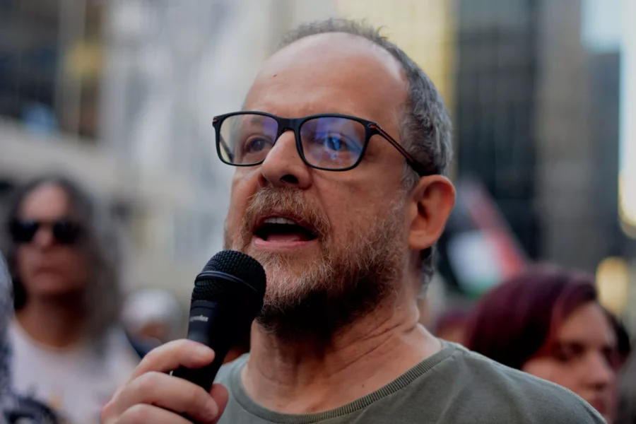 Não à censura! Toda a solidariedade a Breno Altman