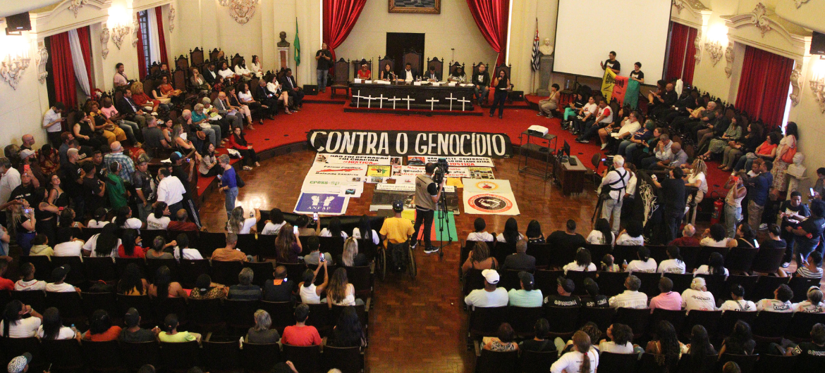 Moradores de periferias relatam atrocidades da PM na Baixada Santista