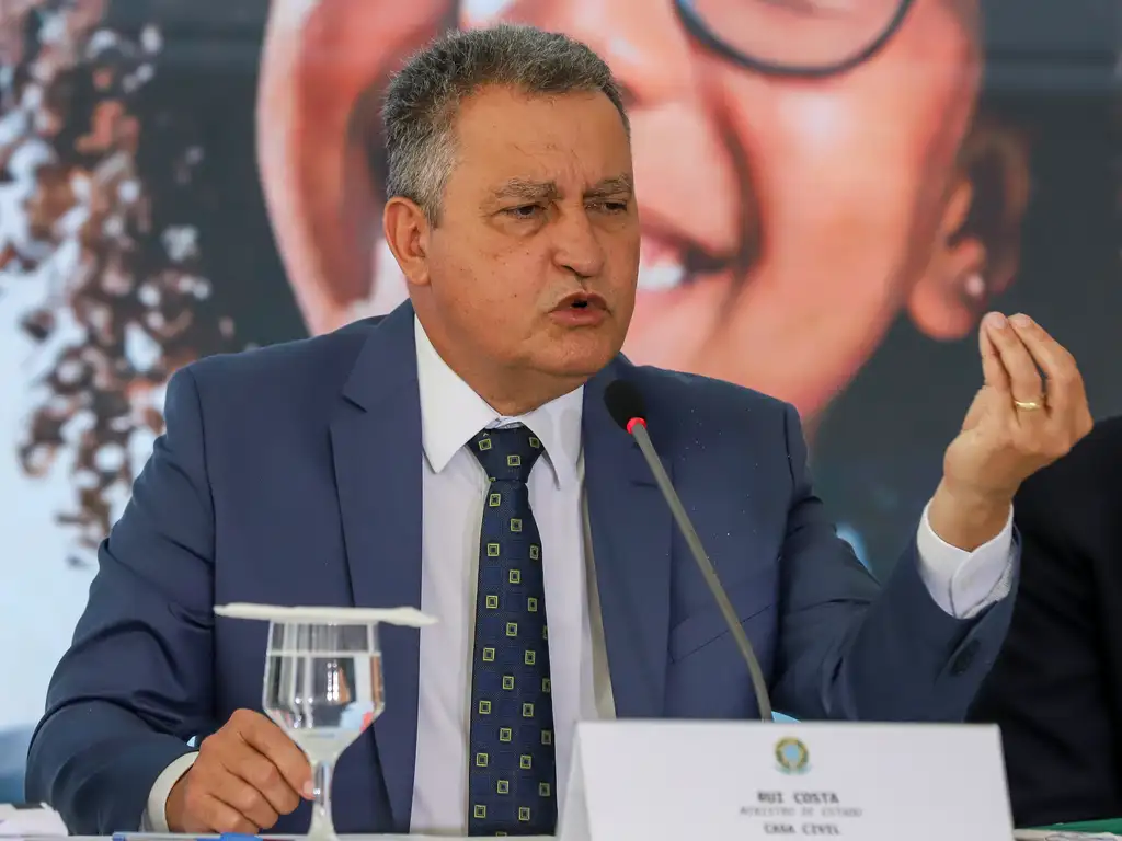 CSP-Conlutas repudia declarações de Rui Costa que desqualificam servidores públicos