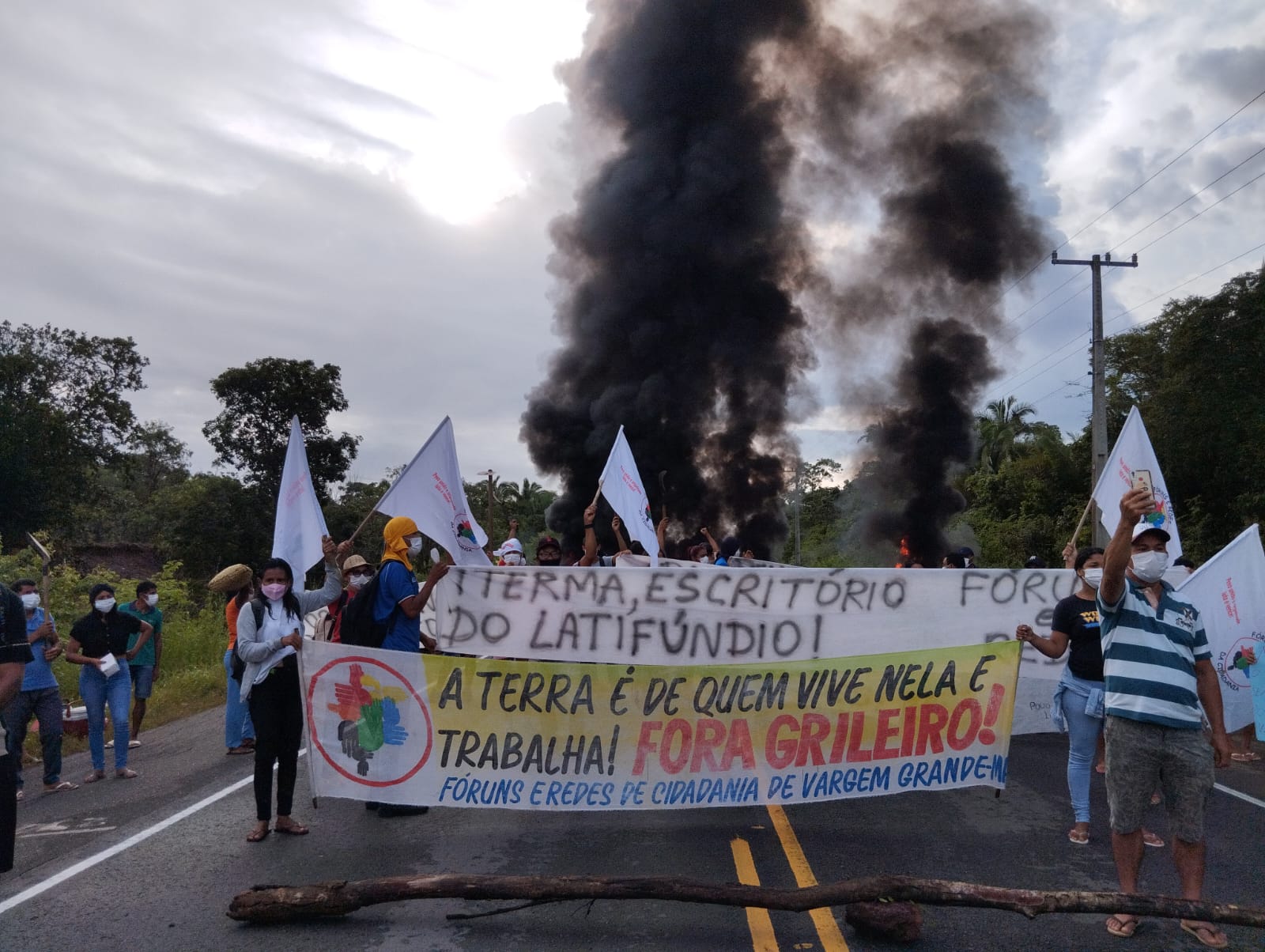 MA: Comunidades rurais fecham rodovias contra a Lei da Grilagem