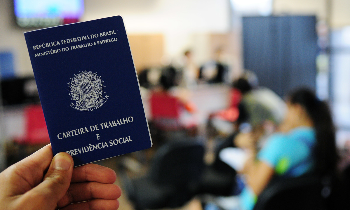 Polêmica com as centrais sindicais governistas: como “proteger” empregos no pós-enchente?