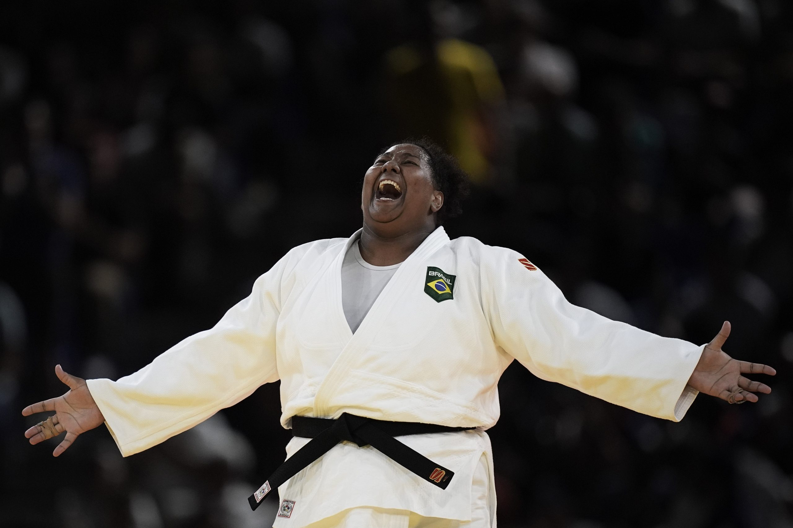 Medalha de ouro de Bia Souza tem gostinho de antirracismo e antissionismo