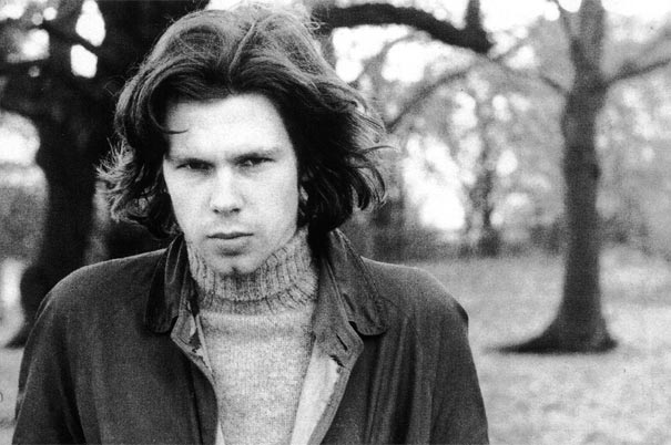 Nick Drake, 50 anos da partida do cantor dos dias chuvosos