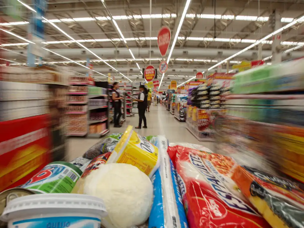 Inflação dos alimentos escancara um país subordinado ao agronegócio e ao capital estrangeiro