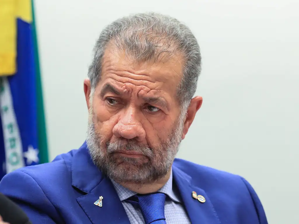 Governos são responsáveis por roubo bilionário de aposentados e pensionistas