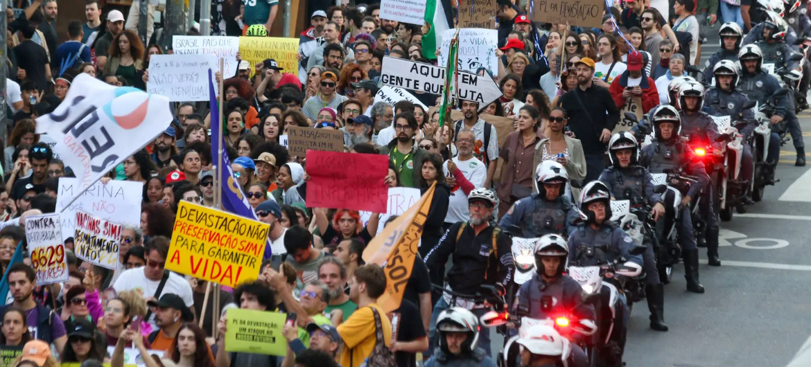 PL da devastação ambiental é alvo de protestos em várias cidades. É preciso aumentar a luta nas ruas
