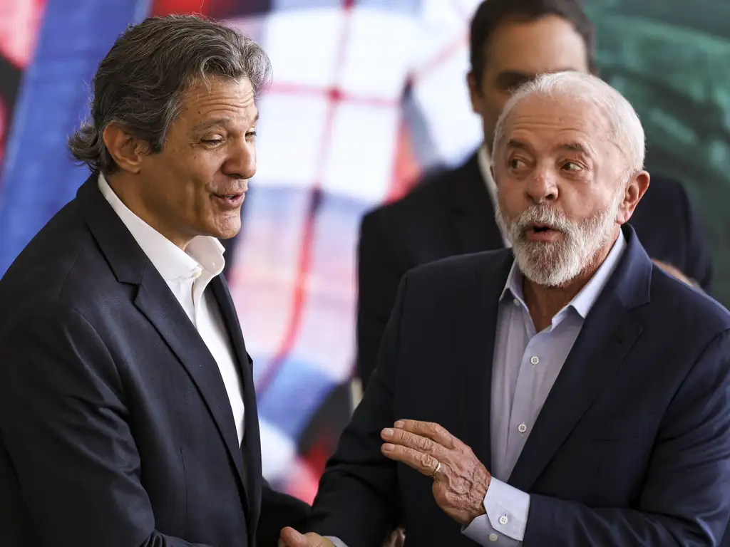 Quem é amigo do povo?