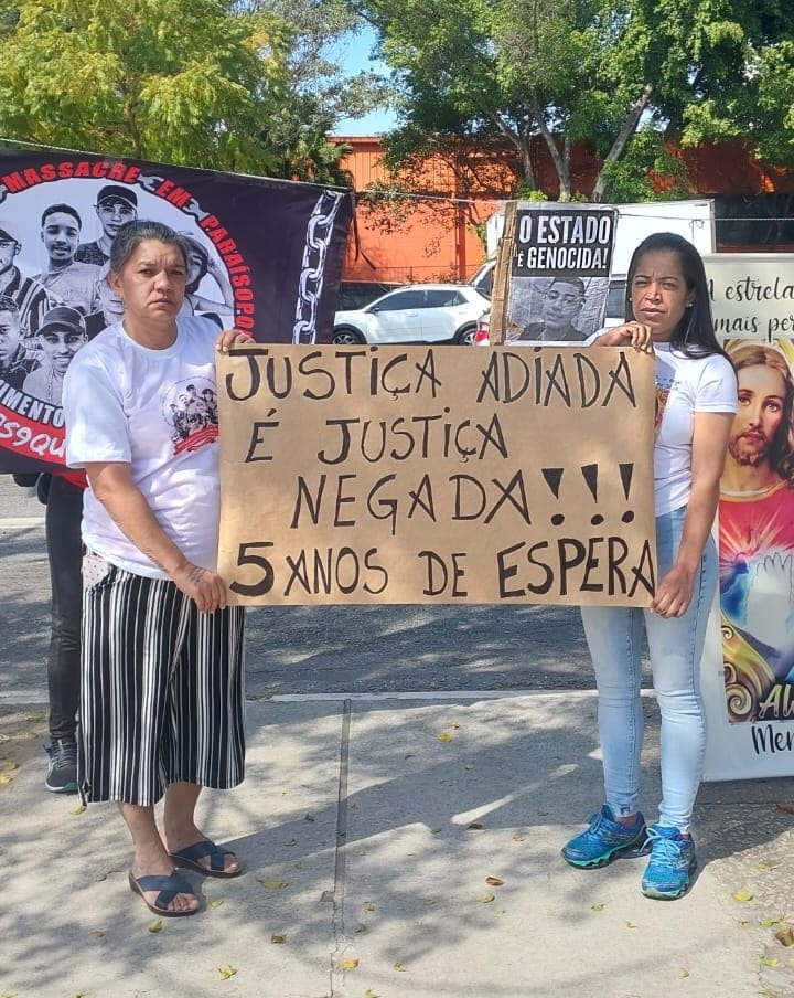 São Paulo: movimentos sociais protestam por justiça para Guilherme Silva