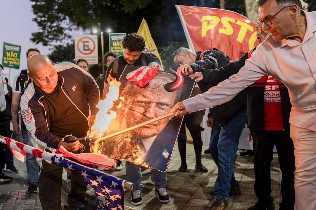 Por uma verdadeira independência: Enfrentar a ingerência imperialista de Trump