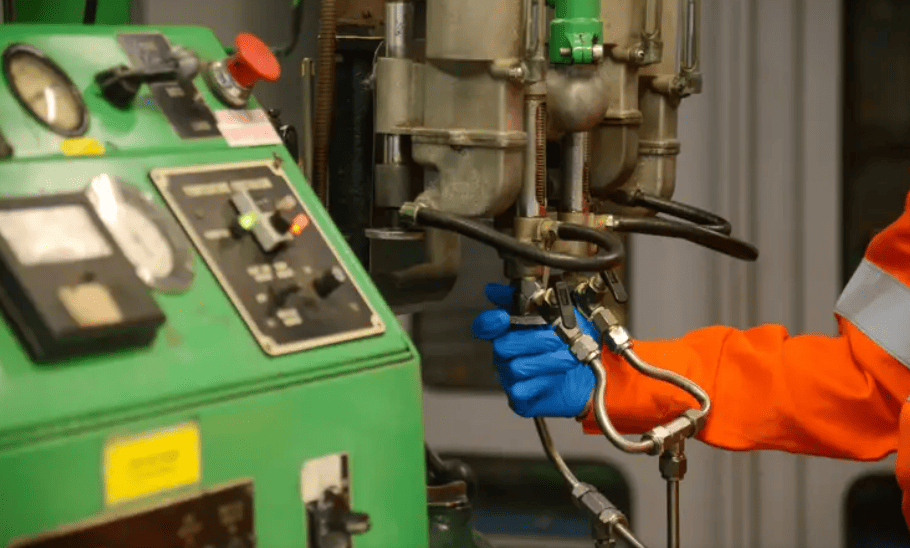 Petroleiros aprovam greve: Como a Petrobrás chegou até aqui?