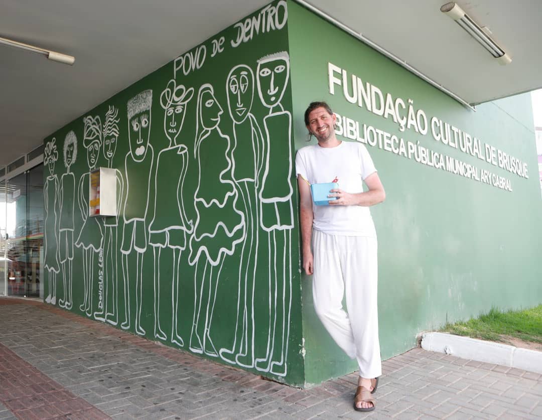 SC: Justiça obriga prefeitura de Brusque a repintar obra apagada das paredes da Fundação Cultural da cidade