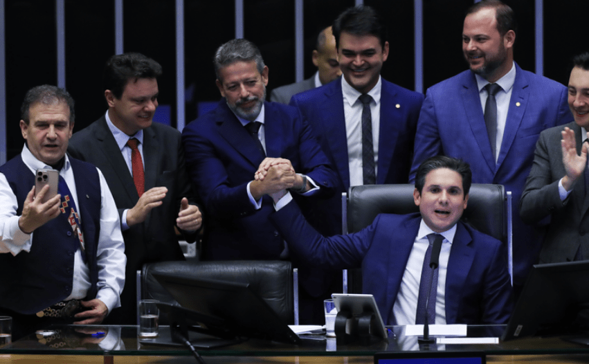 O que não te contaram sobre a Isenção do Imposto de Renda de Lula e Arthur Lira