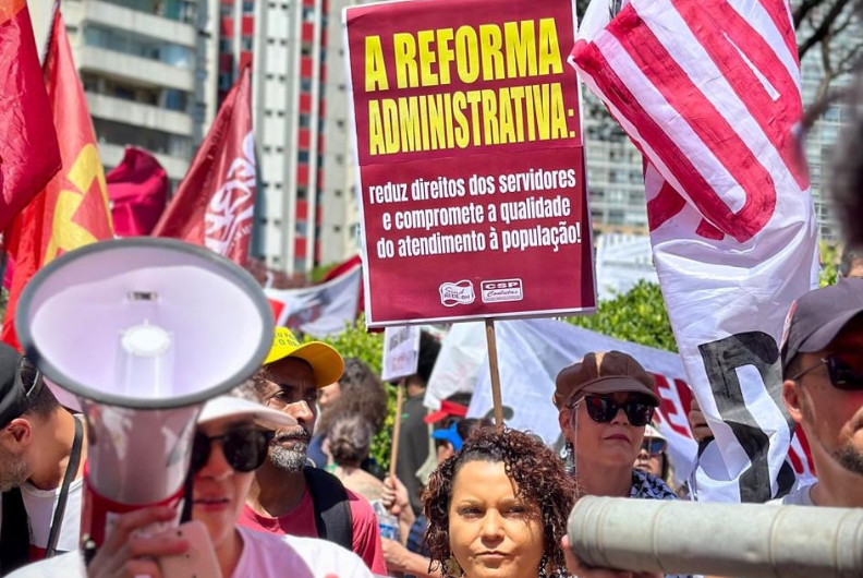 Reforma Administrativa: Congresso Nacional e governo Lula avançam o desmonte dos serviços públicos