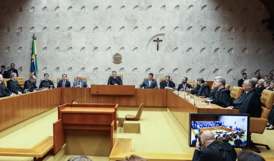 Por que Lula deveria escolher uma mulher negra para o STF