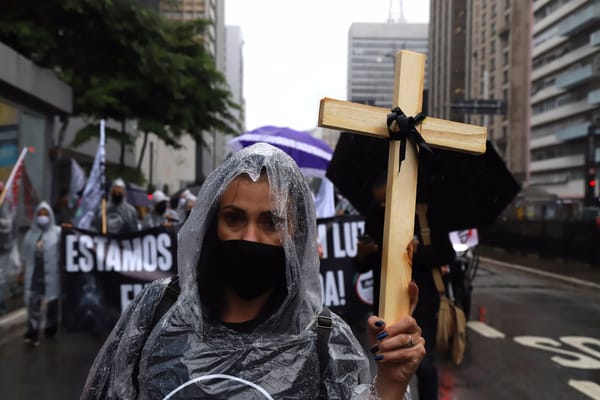 Algumas lições da pandemia no Brasil e no mundo