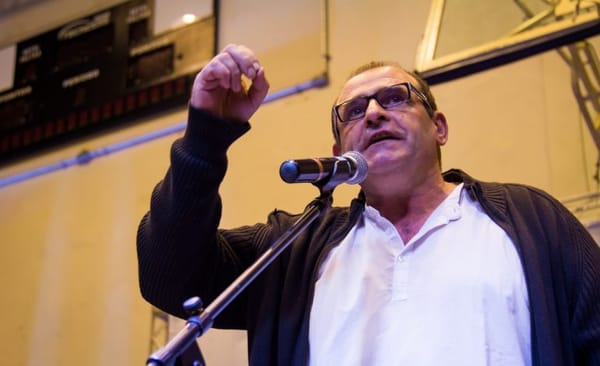 Espanha | "A nova reforma trabalhista não revoga a anterior e precariza ainda mais o emprego"