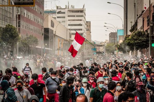 Peru: O regime das balas e da fome tem que cair