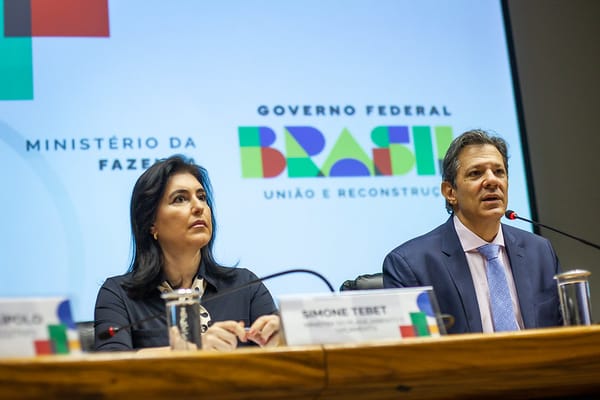 Novo arcabouço fiscal mantém arrocho em favor dos banqueiros