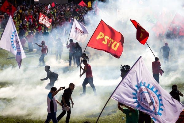 PSTU: 29 anos de construção do partido socialista e revolucionário!