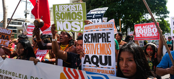 Cúpula da Amazônia ignora movimentos e termina sem metas concretas contra ameaças ambientais