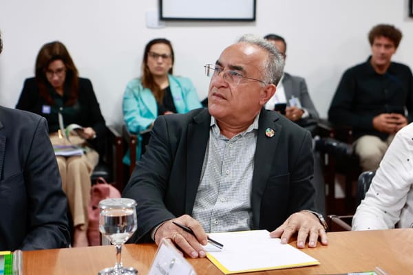 Por que votar em Edmilson é um erro político: Um diálogo sincero com o ativismo e militantes de esquerda