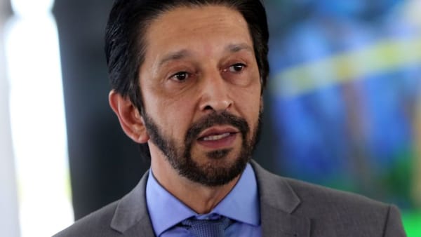 A São Paulo da propaganda de Ricardo Nunes só existe para os bilionários