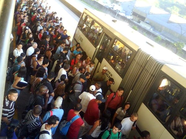 SP: Aumento nas tarifas de transporte público prejudica os trabalhadores e enriquece empresários