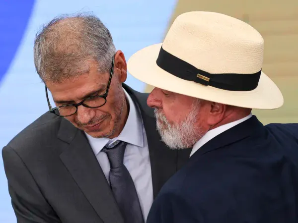 Marqueteiro do governo quer convencer o povo de que a vida está melhor