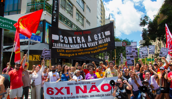 PEC da Escala 7x0: Enquanto a esquerda da ordem aposta fichas no Congresso, a direita prepara projeto para acabar com os direitos