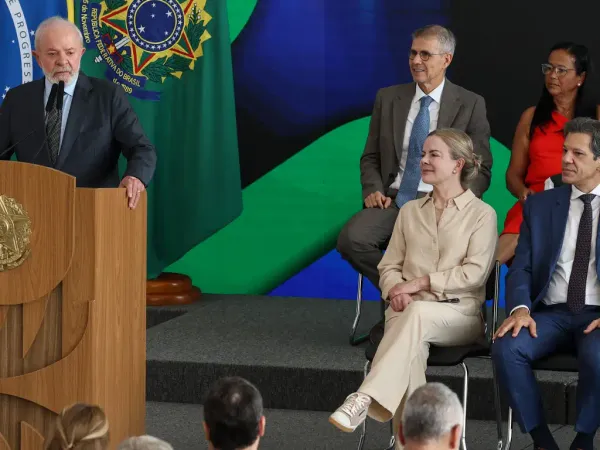 Fala de Lula sobre Gleisi não foi elogio, foi machismo!