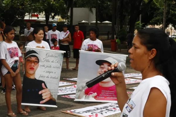 ENTREVISTA: “Eu não vou aceitar a morte do meu filho calada. Eles mexeram com a mãe errada”