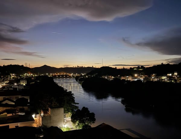 Insanidades do capitalismo: Em Barra do Piraí (RJ), as enchentes são facilitadas