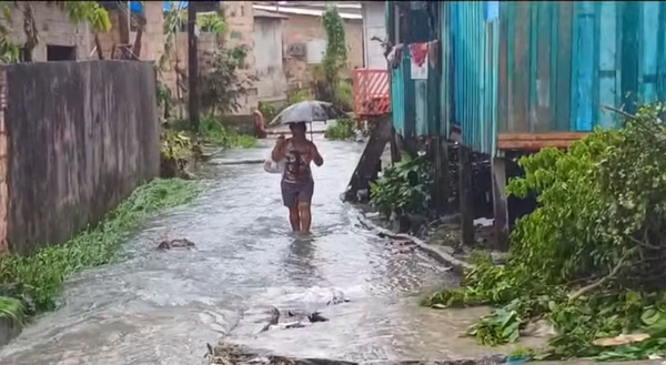 Manaus: Com as chuvas fica evidente o descaso dos governos com a vida do povo