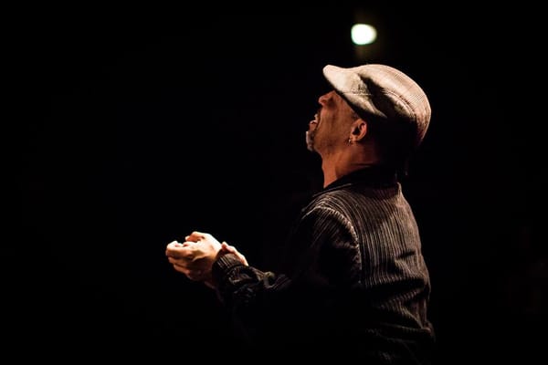 Crônicas ainda a plenos pulmões, mesmo que um tanto emparedados... (01): Se hoje ainda respiro...