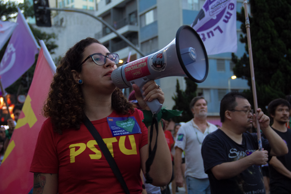 Entrevista: “Temos que aprovar greve geral da Educação contra os ataques do Tarcísio de Freitas”
