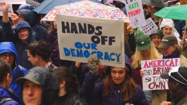 Protestos contra Trump reúnem mais de 500 mil nos EUA