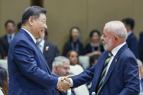 Um negócio da China? Lula oferece o Brasil ao capital imperialista chinês